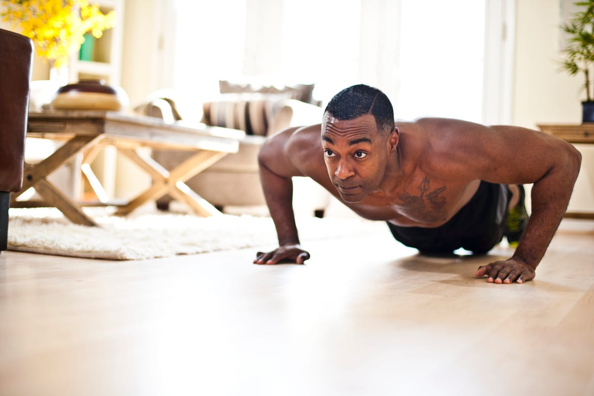 This 14-Day Movement Snack Challenge Only Takes 10 Minutes a Day