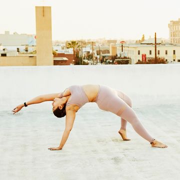 yoga para vientre plano