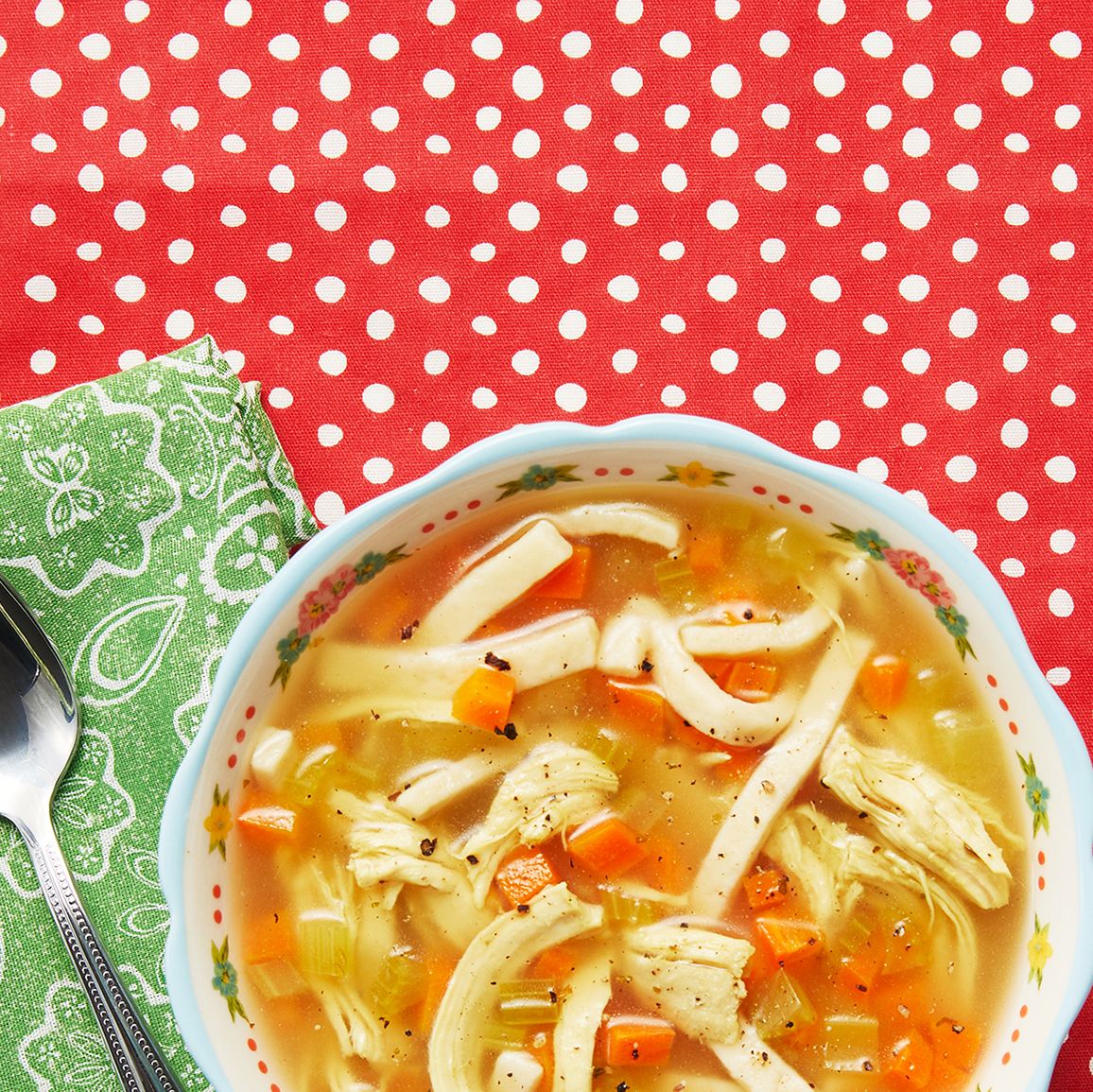The easiest chicken noodle soup recipe you need to make! - Simply