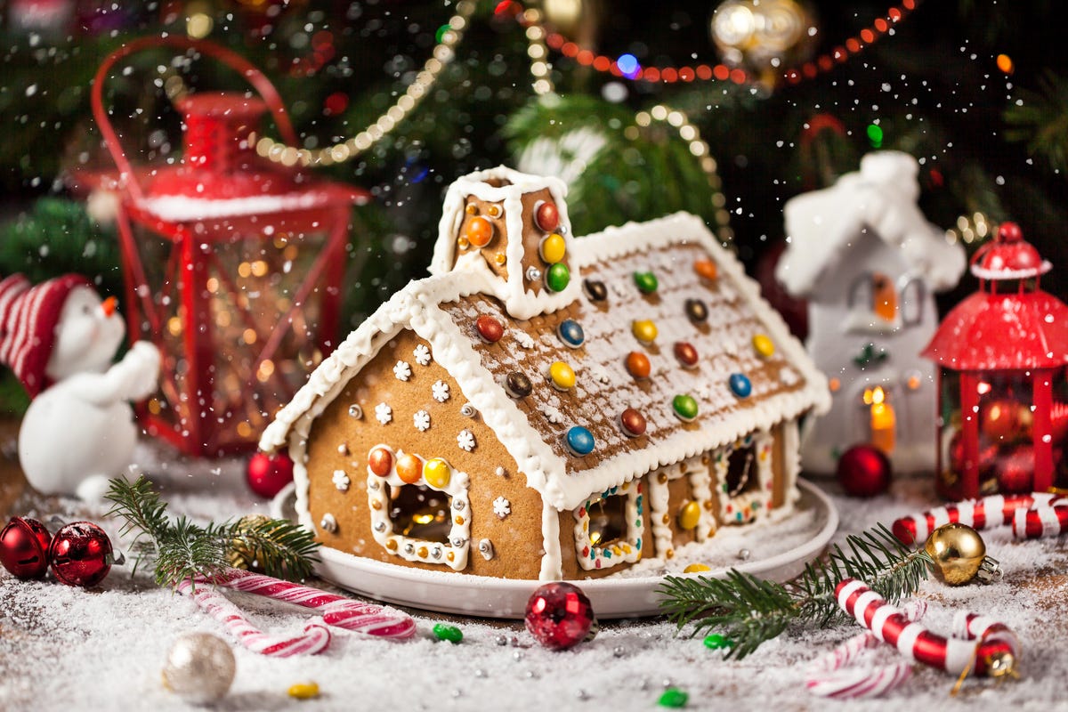 20 Best Gingerbread House Kits 2023: Shop Our Holiday Picks