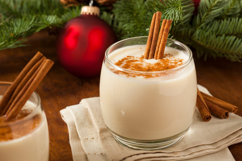 420 Eggnog Glasses Stock Photos, High-Res Pictures, and Images - Getty  Images