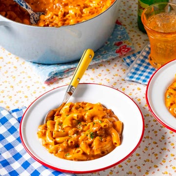 the pioneer woman's homemade hamburger helper recipe