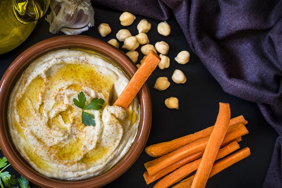 healthy snacks for weight loss homemade hummus with carrot sticks