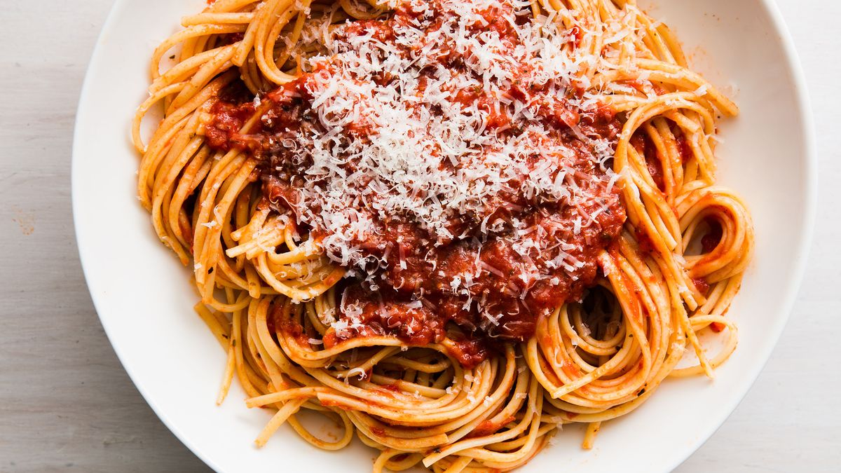 Best Homemade Spaghetti Sauce Recipe — How To Make Homemade Spaghetti Sauce