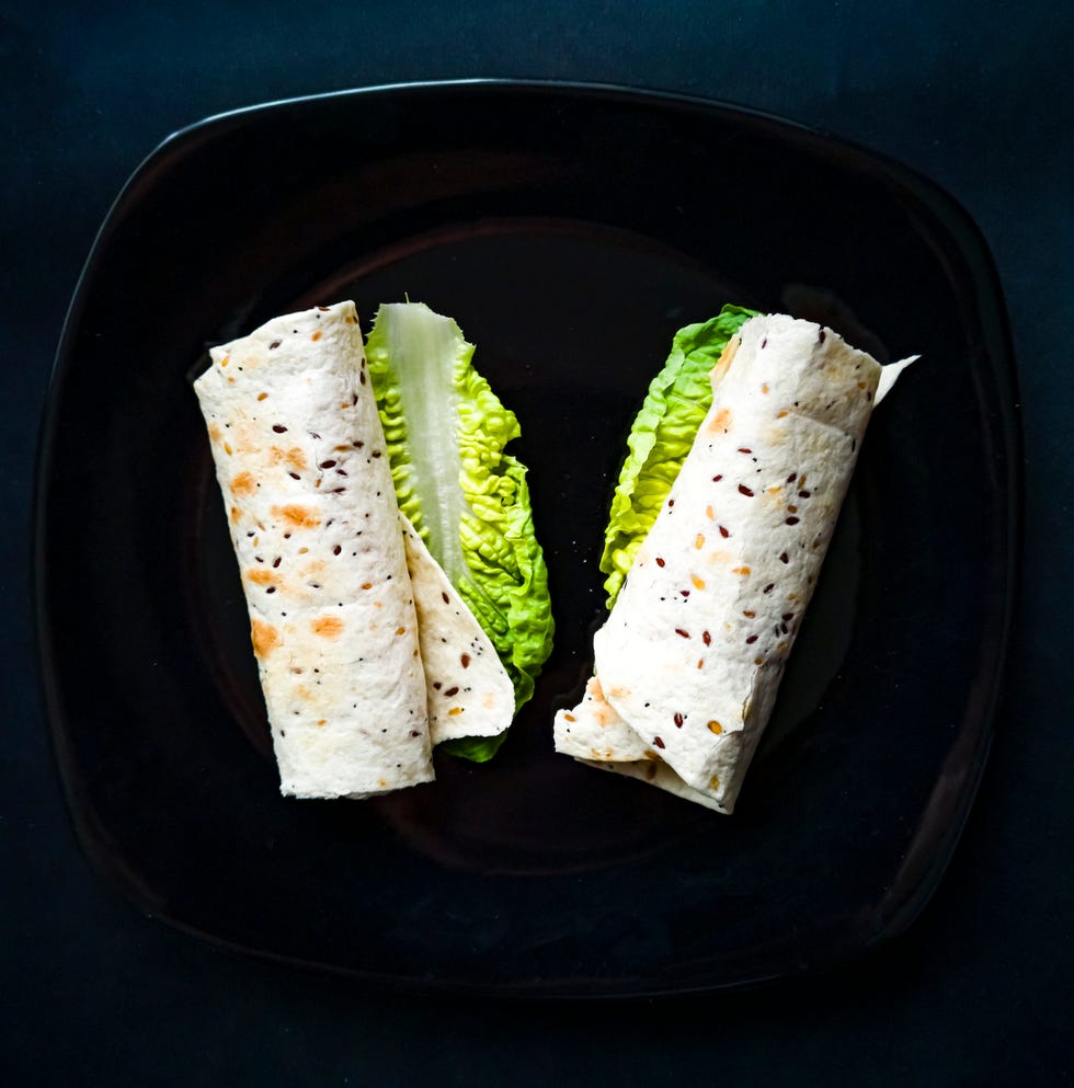 wrap de salmón y aguacate