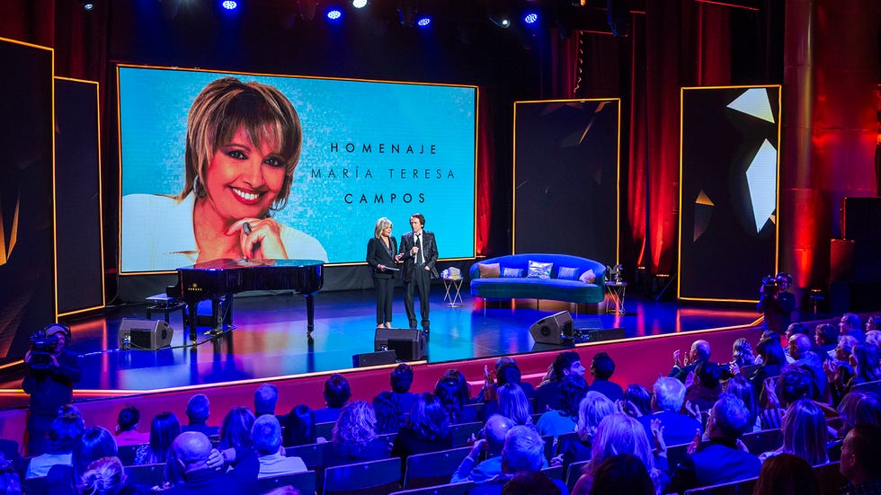 homenaje maria teresa campos