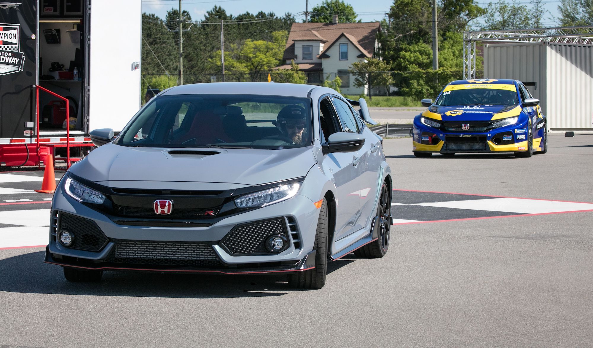 2019 Honda Civic Type R TCR race car. What it's like to drive.