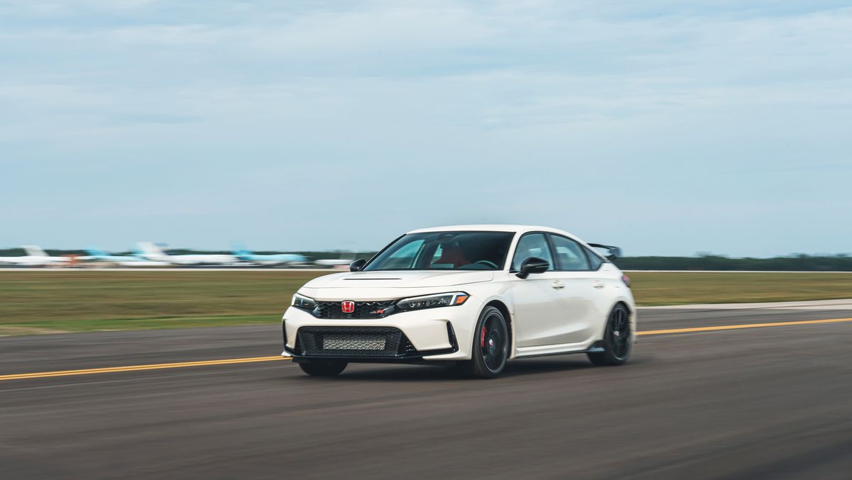 preview for Honda Civic Type R at the 0-to-150-to-0 Speed Test 2023
