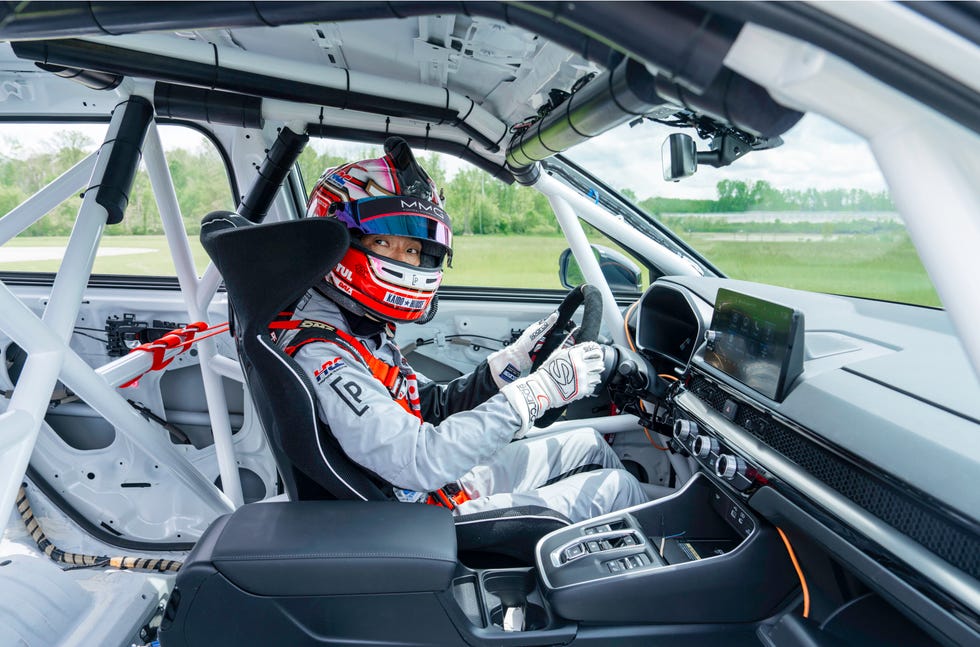 honda crv fcev pikes peak 2025