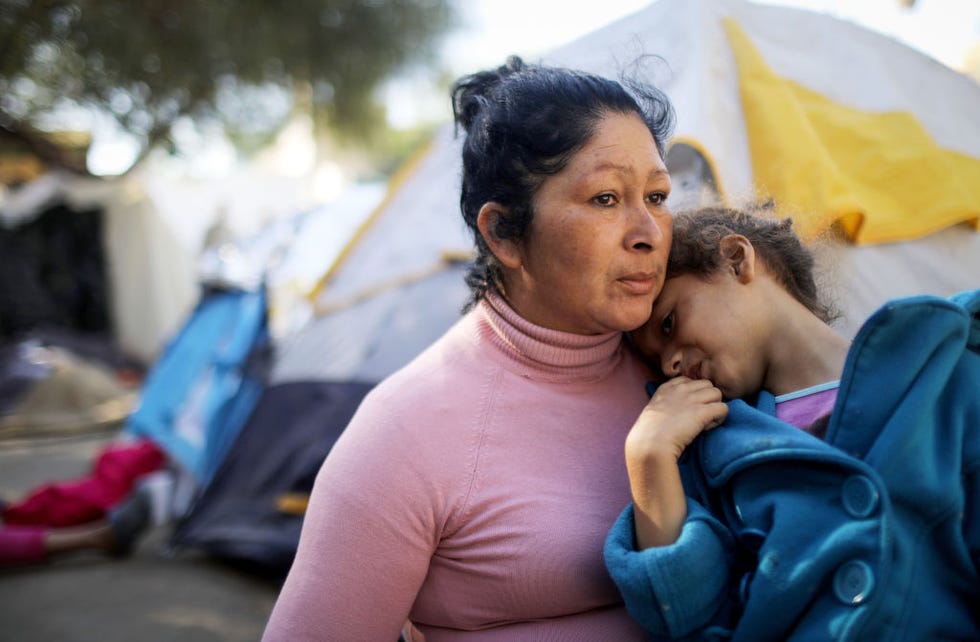 Photos of the Migrant Crisis at the Borders of Mexico, United States ...