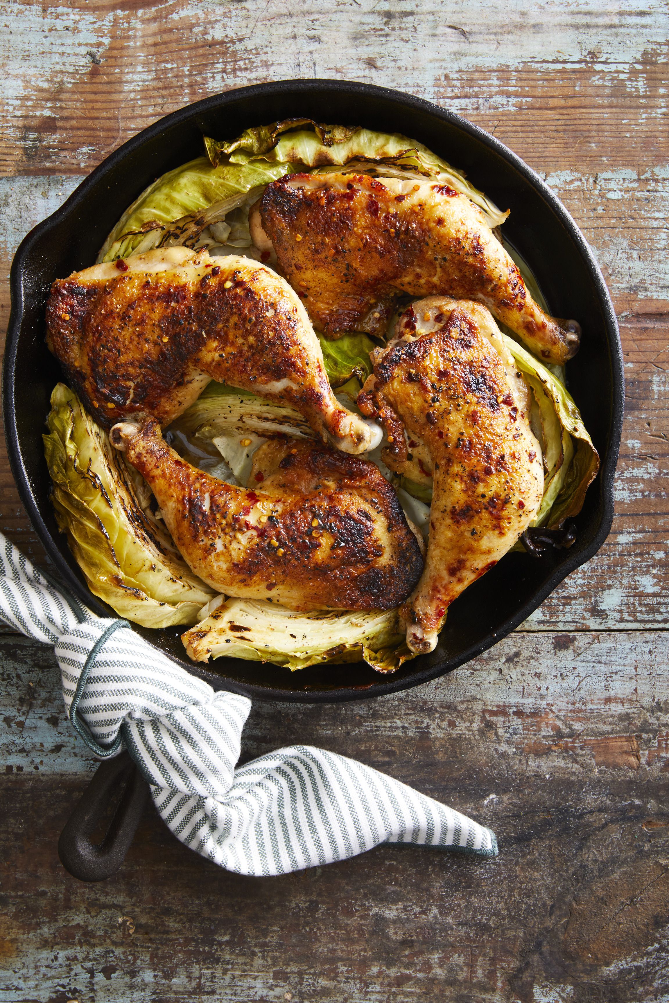 https://hips.hearstapps.com/hmg-prod/images/honey-mustard-roasted-chicken-and-cabbage-65945bf54e685.jpg