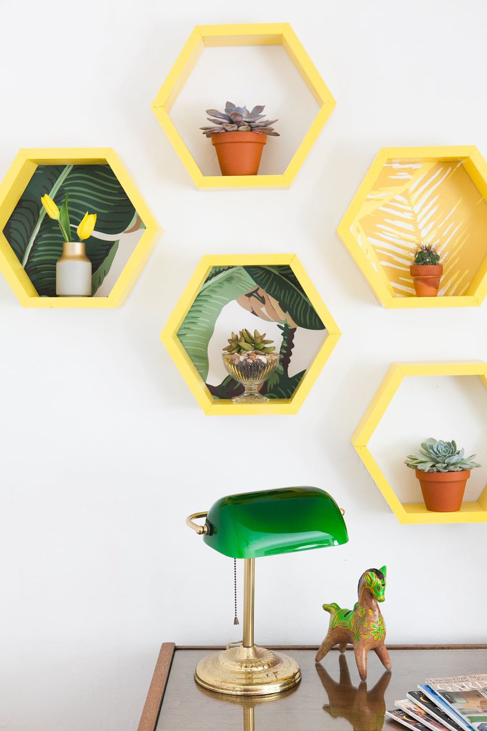 honeycomb hexagon diy bookshelf