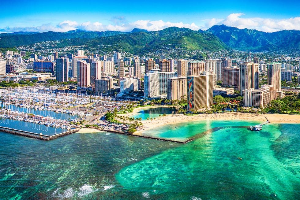 honolulu cityscape aerial