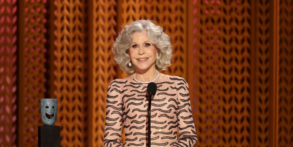 Jane Fonda Gives a Politically Charged Speech at the 2025 SAG Awards