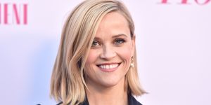 reese witherspoon abs arms yoga