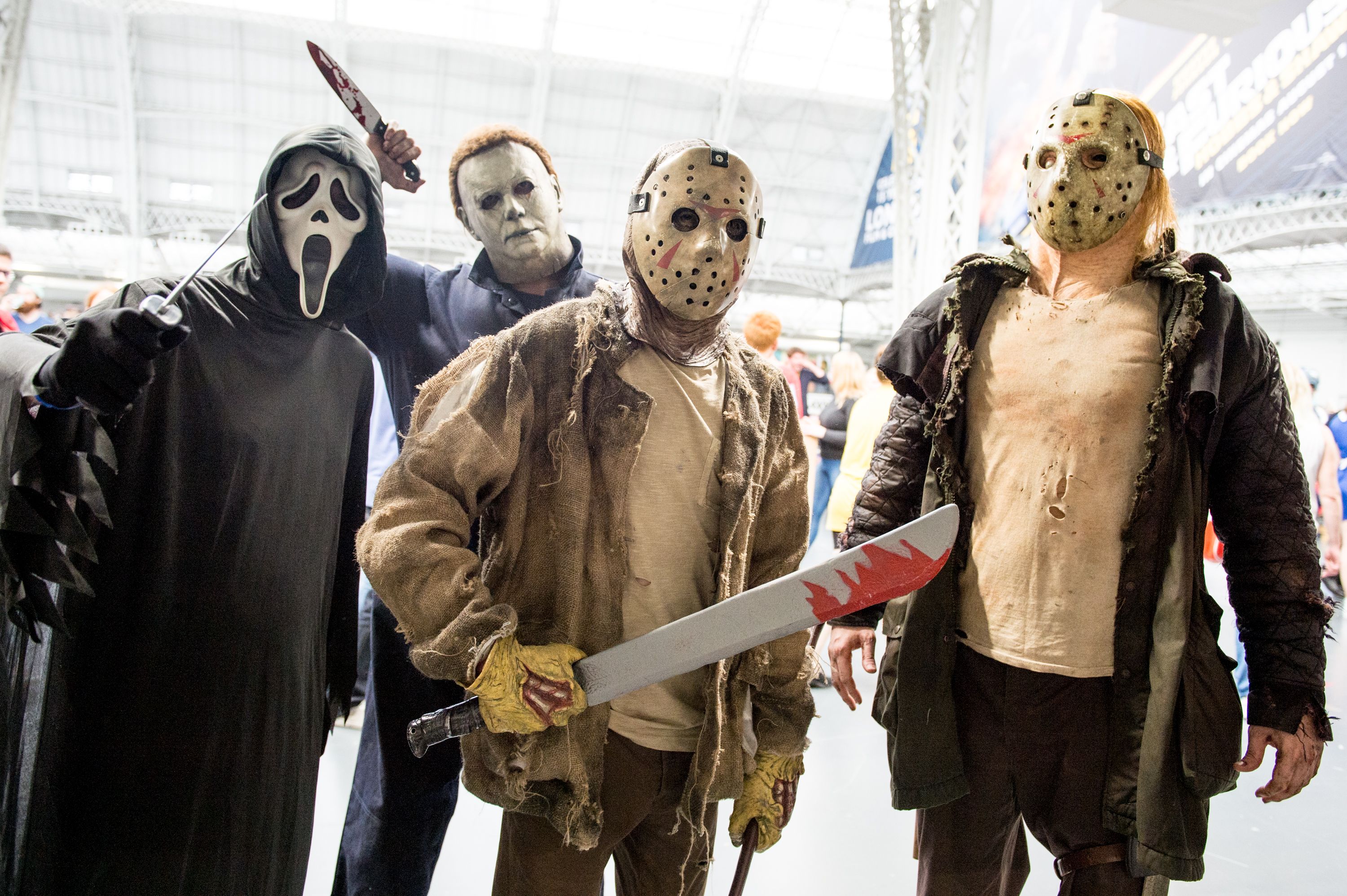 The most scariest outlet halloween costumes