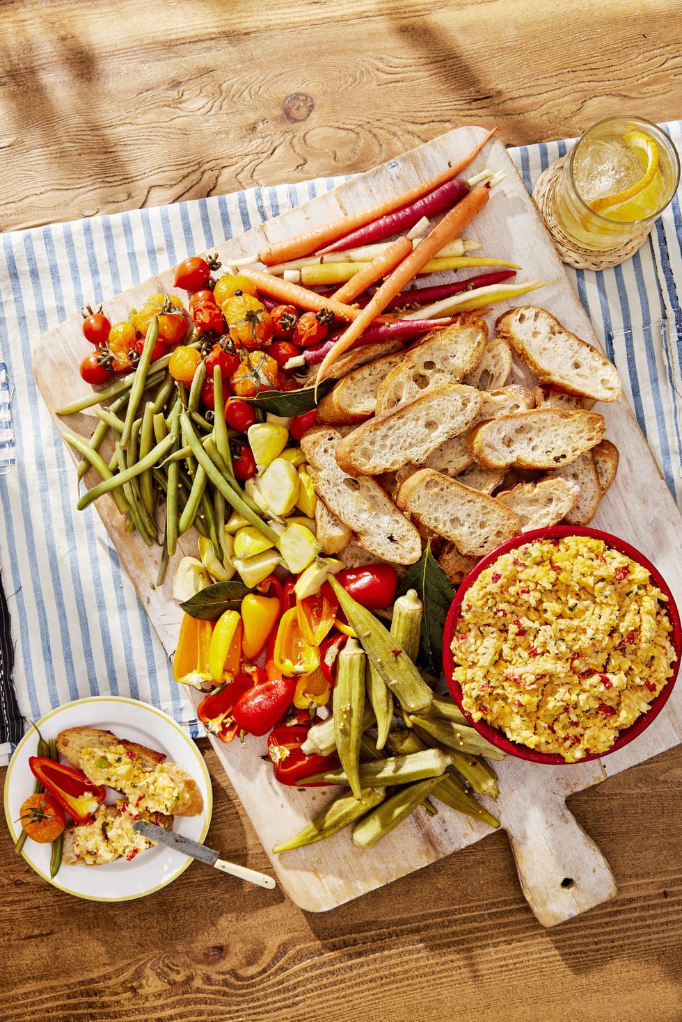 25 Hors D'oeuvre Recipes to Welcome Party Guests
