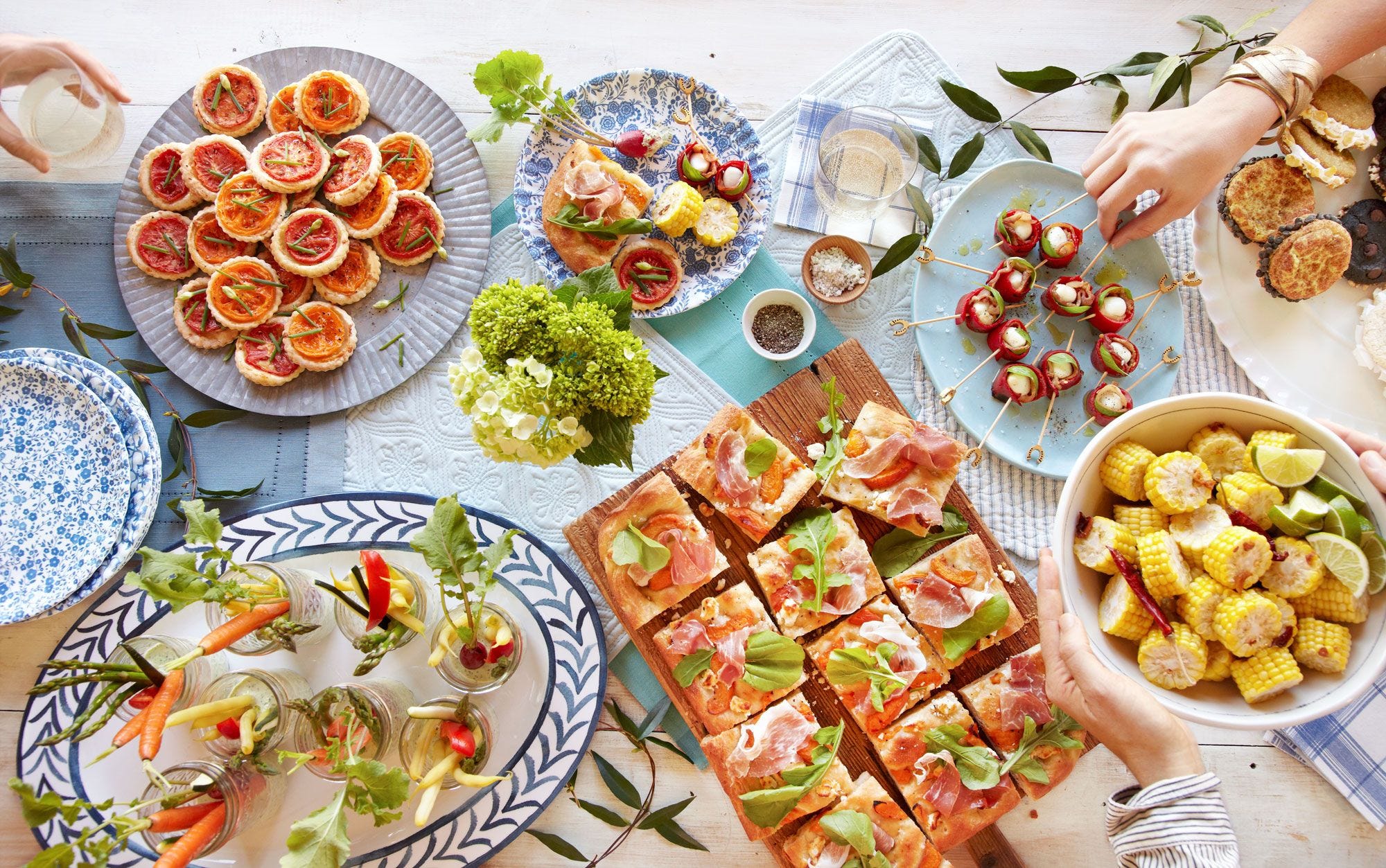 25 Hors D'oeuvre Recipes to Welcome Party Guests