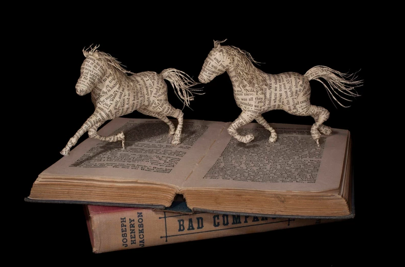 Artist Emma Taylor Creates Sculpture from Pages of Books