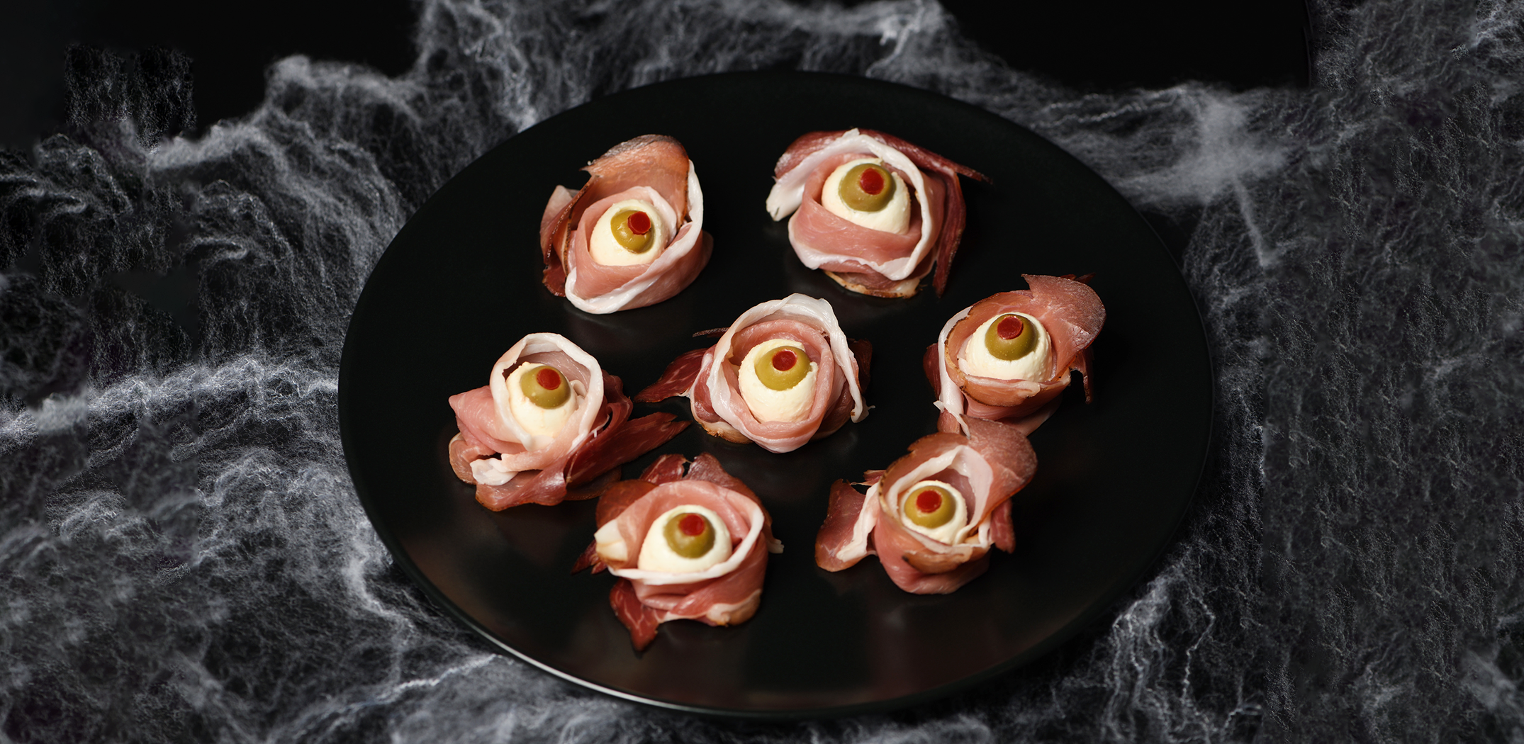 25 Traditional Halloween Food Ideas for Your Next Party