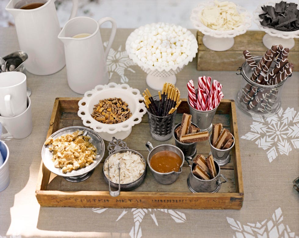 Hot Chocolate Stands for Winter Neighborhood Gatherings