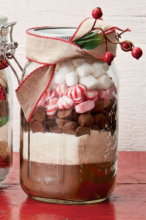 peppermint hot cocoa mix in jar