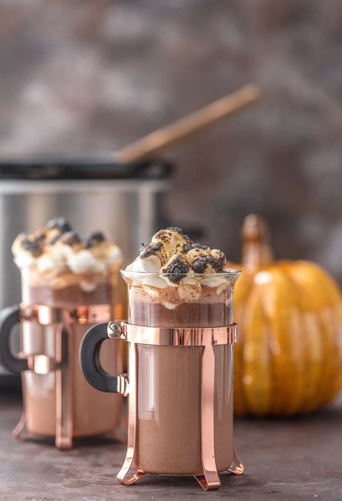 spiked slow cooker pumpkin pie hot chocolate with toasted marshmallows
