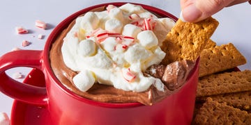 hot cocoa dip served with cookies