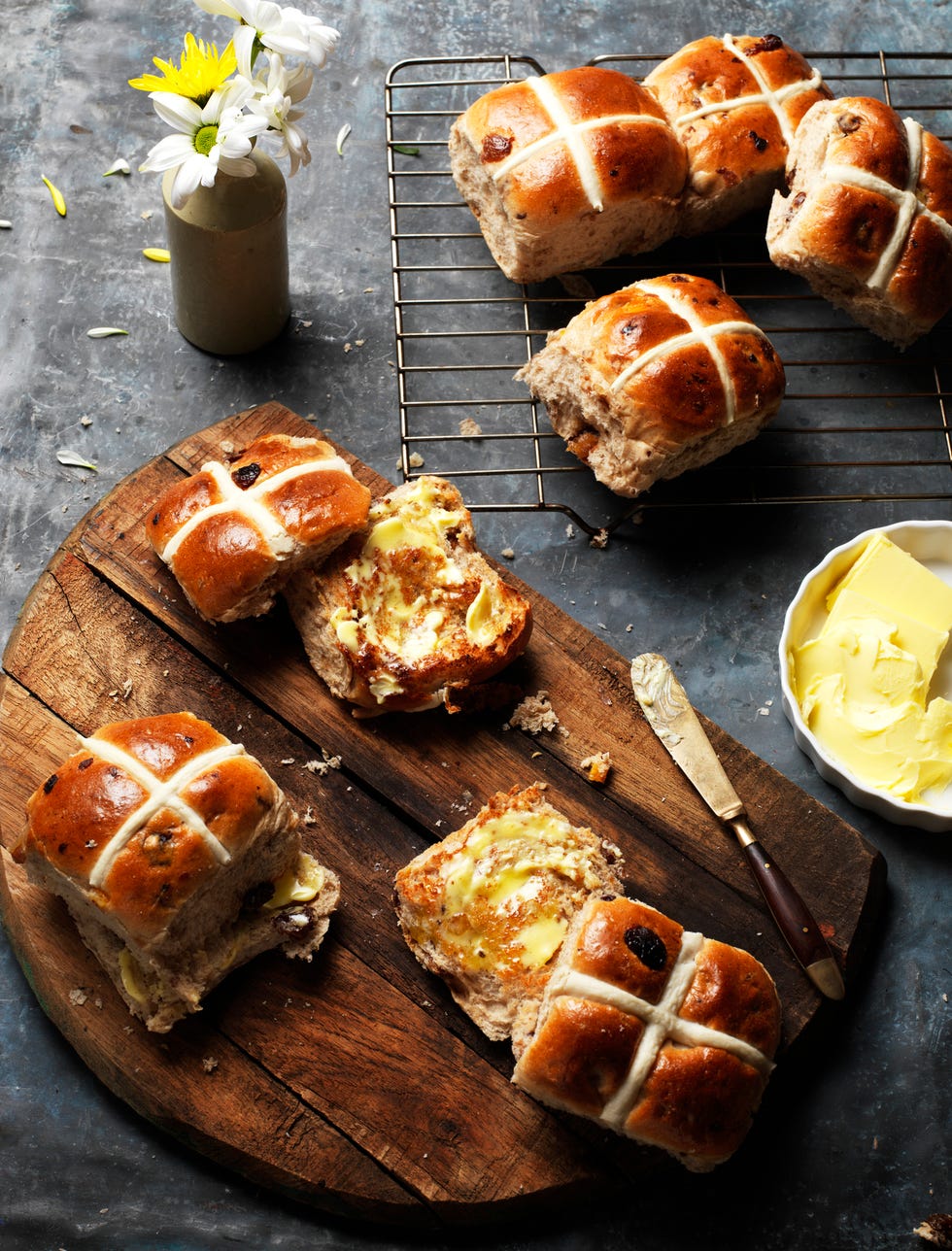 hot cross buns