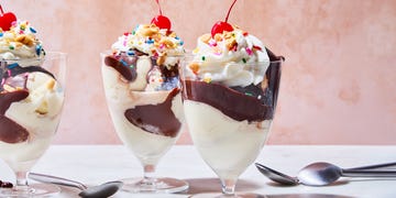 hot fudge sundae