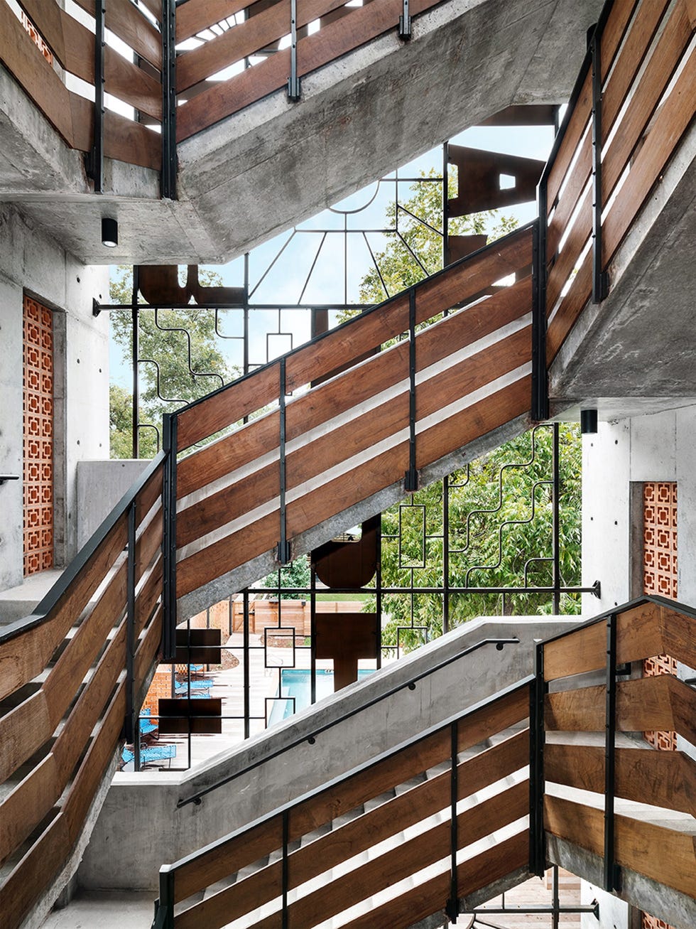 Escalera del hotel Carpenter en Austin, Texas