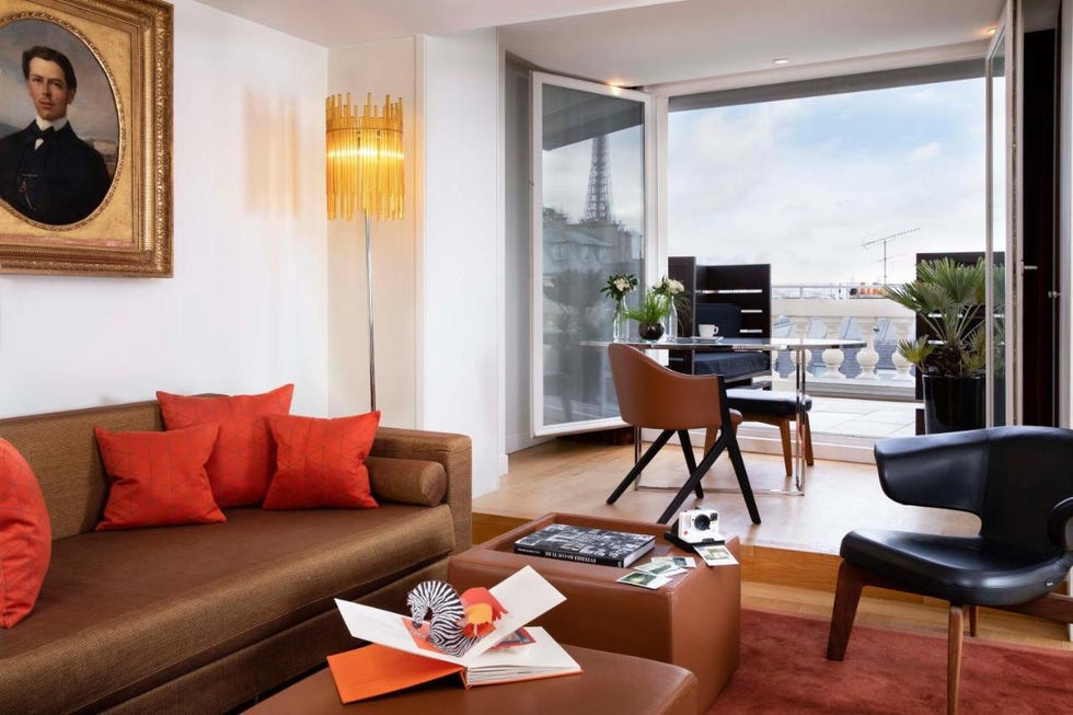 paris hotels with eiffel tower views