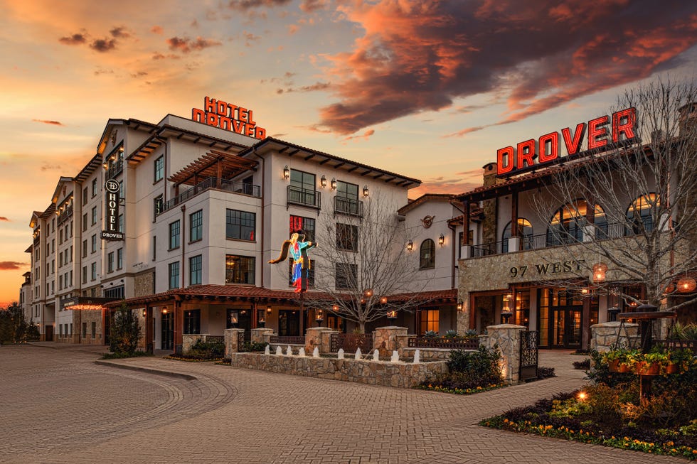 the exterior of hotel drover in fort worth, texas