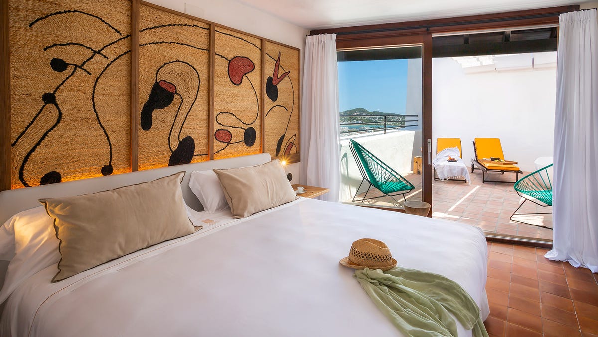 21 Hoteles en España para visitar en 2025 hotel ángela en fuengirola, málaga