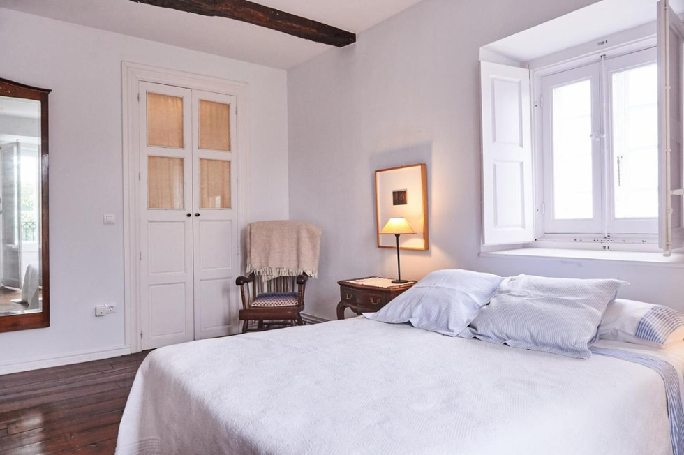 dormitorio en el hotel la tudanca en cantabria