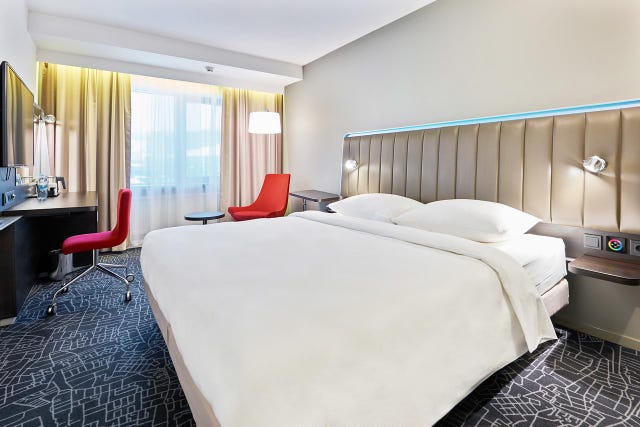 Hotel Park Inn by Radisson Kyiv Troyitska en Kiev