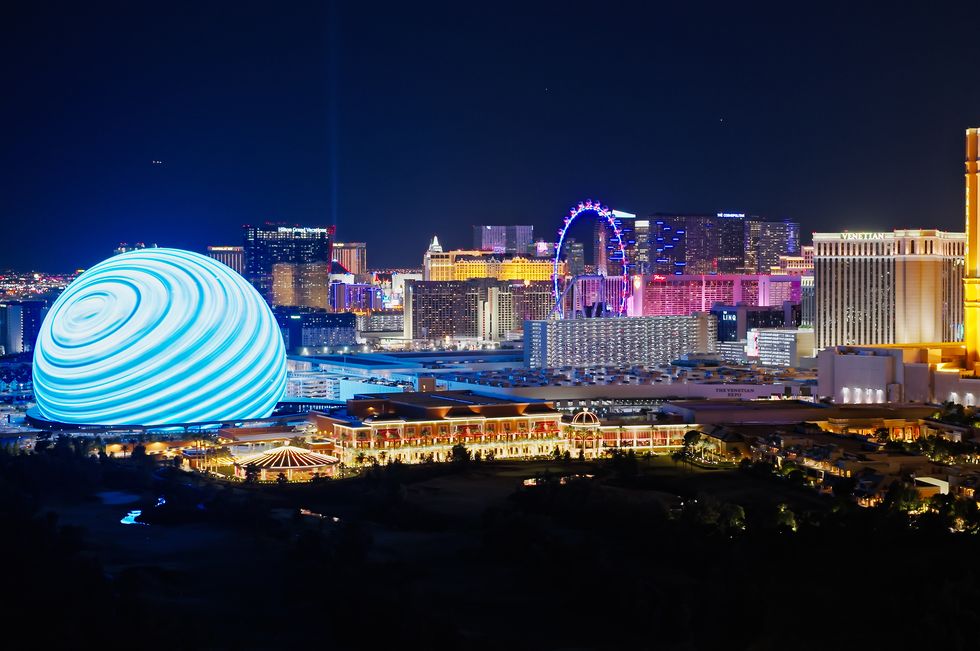 hotels and entertainment venues in las vegas at night aerial