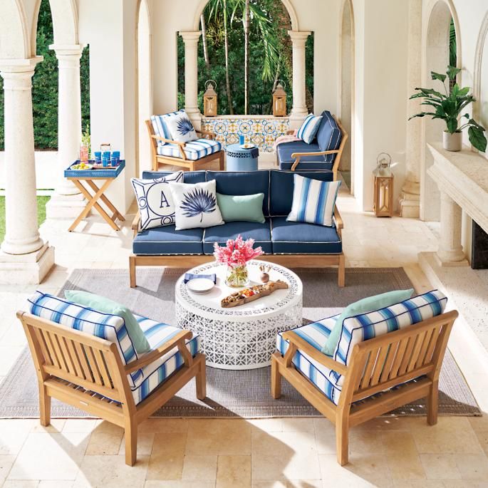 Outdoor Furniture Buying Guide 2022 - Experts Share Everything You Need to  Know