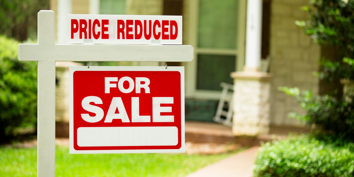10 Real Estate Descriptions That Tell You Something Is SERIOUSLY Wrong With the House 10 Real Estate Descriptions That Tell You Something Is SERIOUSLY Wrong With the House