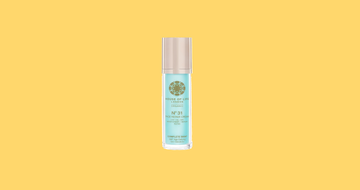 Product, Beauty, Water, Perfume, Material property, Liquid, Spray, Skin care, Fluid, 