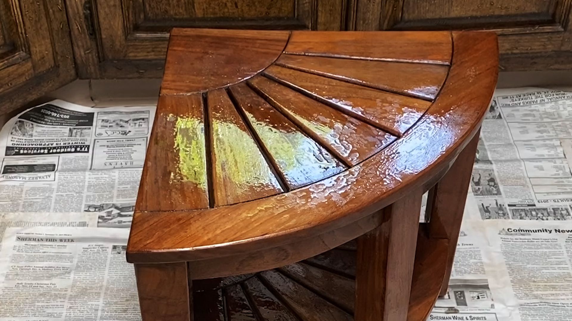 Cleaning teak shower outlet bench