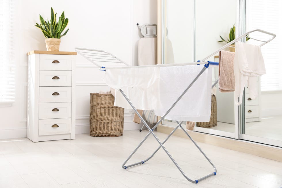 how do i get rid of smelly towels