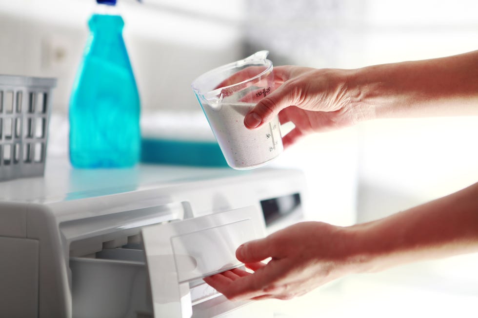 how do i get rid of smelly towels