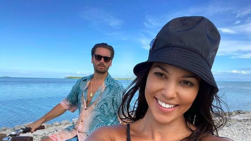Fans are confused by Scott Disick's flirty comment on Kourtney ...