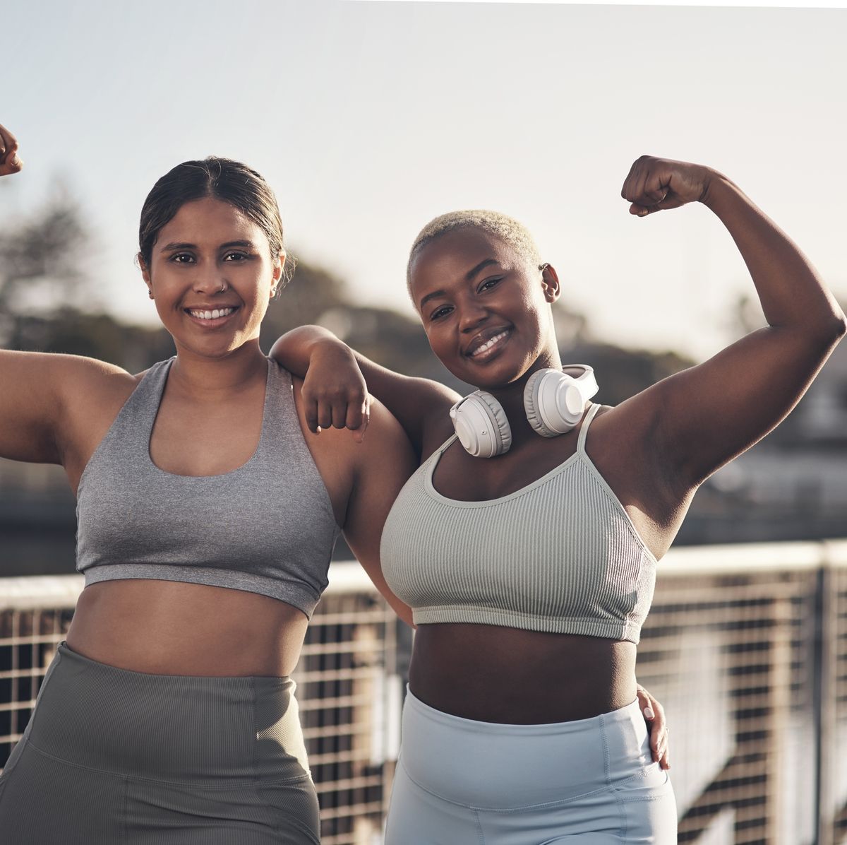  MIER Women's Workout Crop Tank Tops Light Long Sports