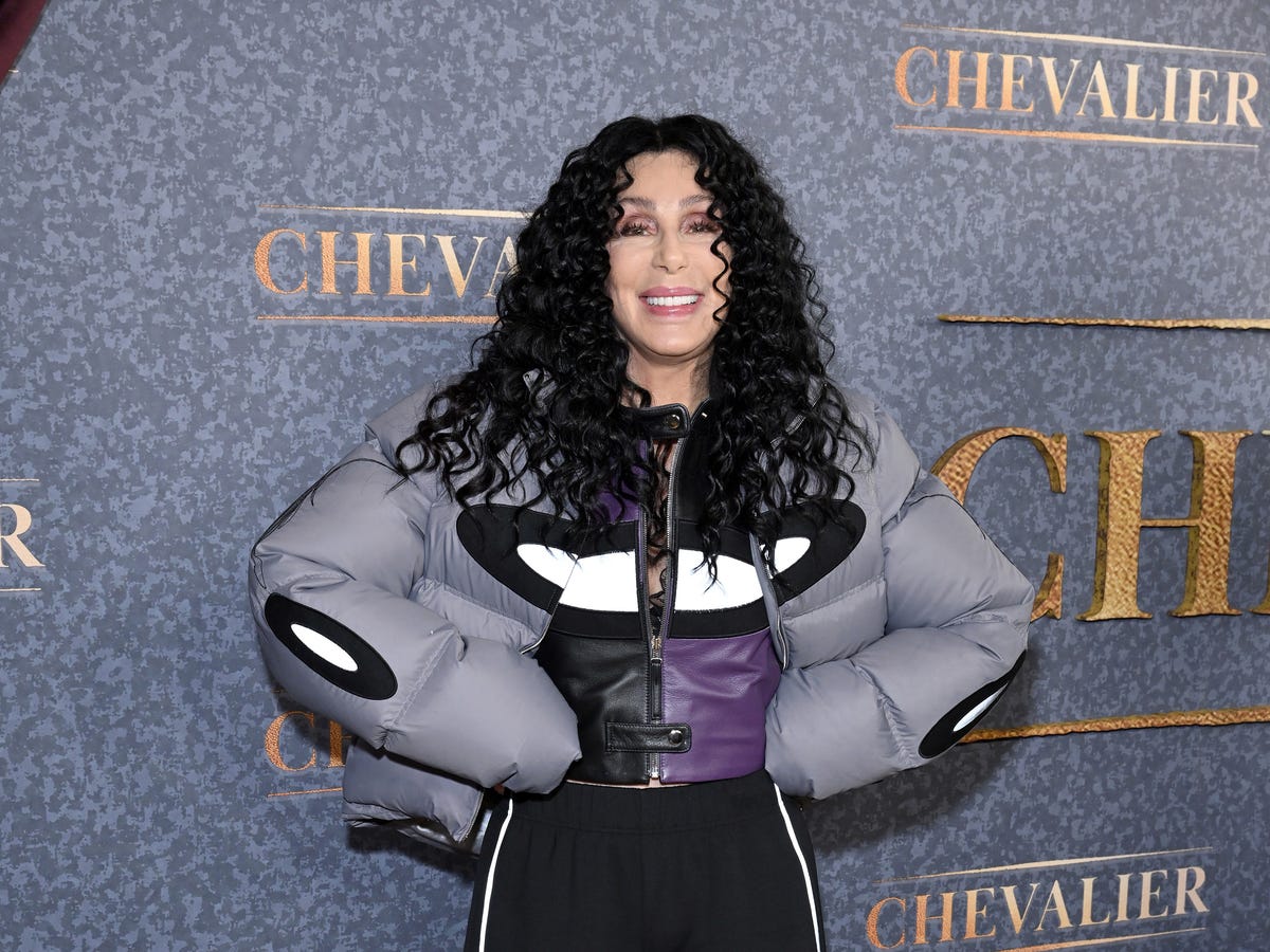 Cher's Biography, Nationality, Age, Properties, Weight, Height, Records