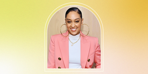 how tia mowry lives her best life