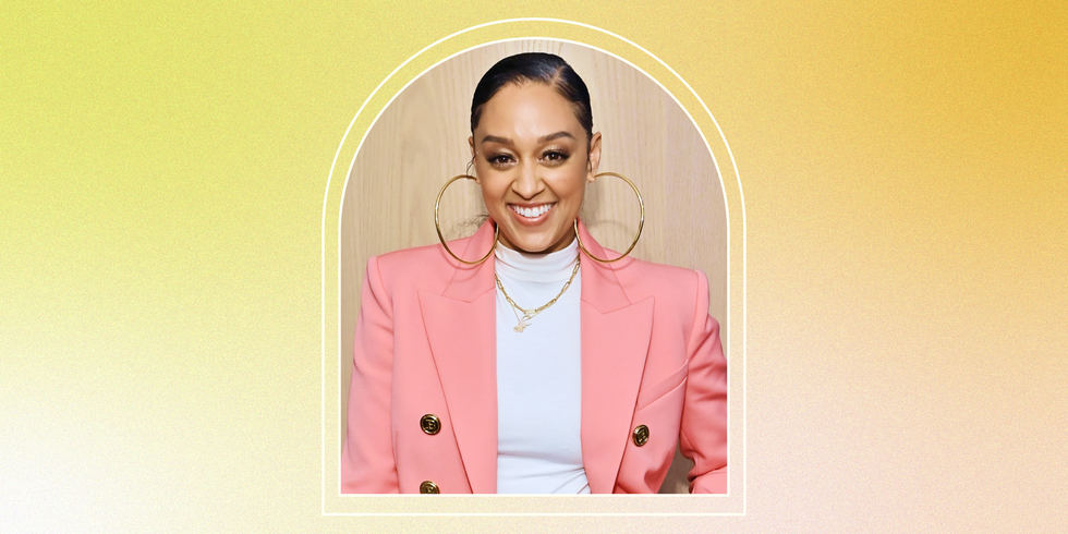 how tia mowry lives her best life