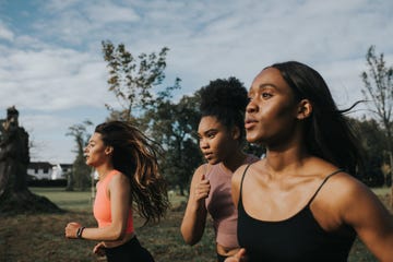 how to breathe when running