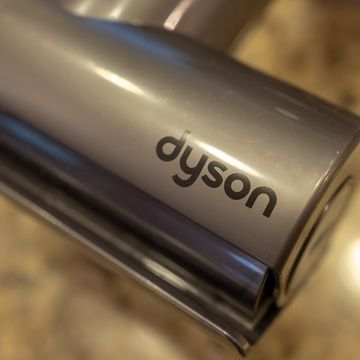 how to clean a dyson filter